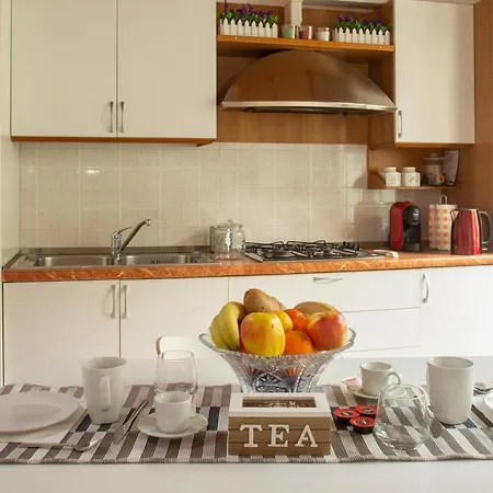 Apartment Yellow Loft Mira