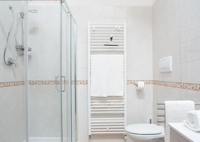 Yellow Loft Мира