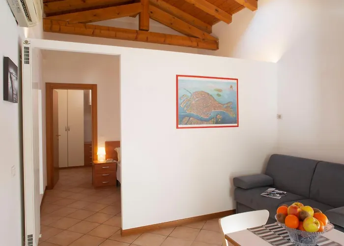 Апартаменты Yellow Loft *